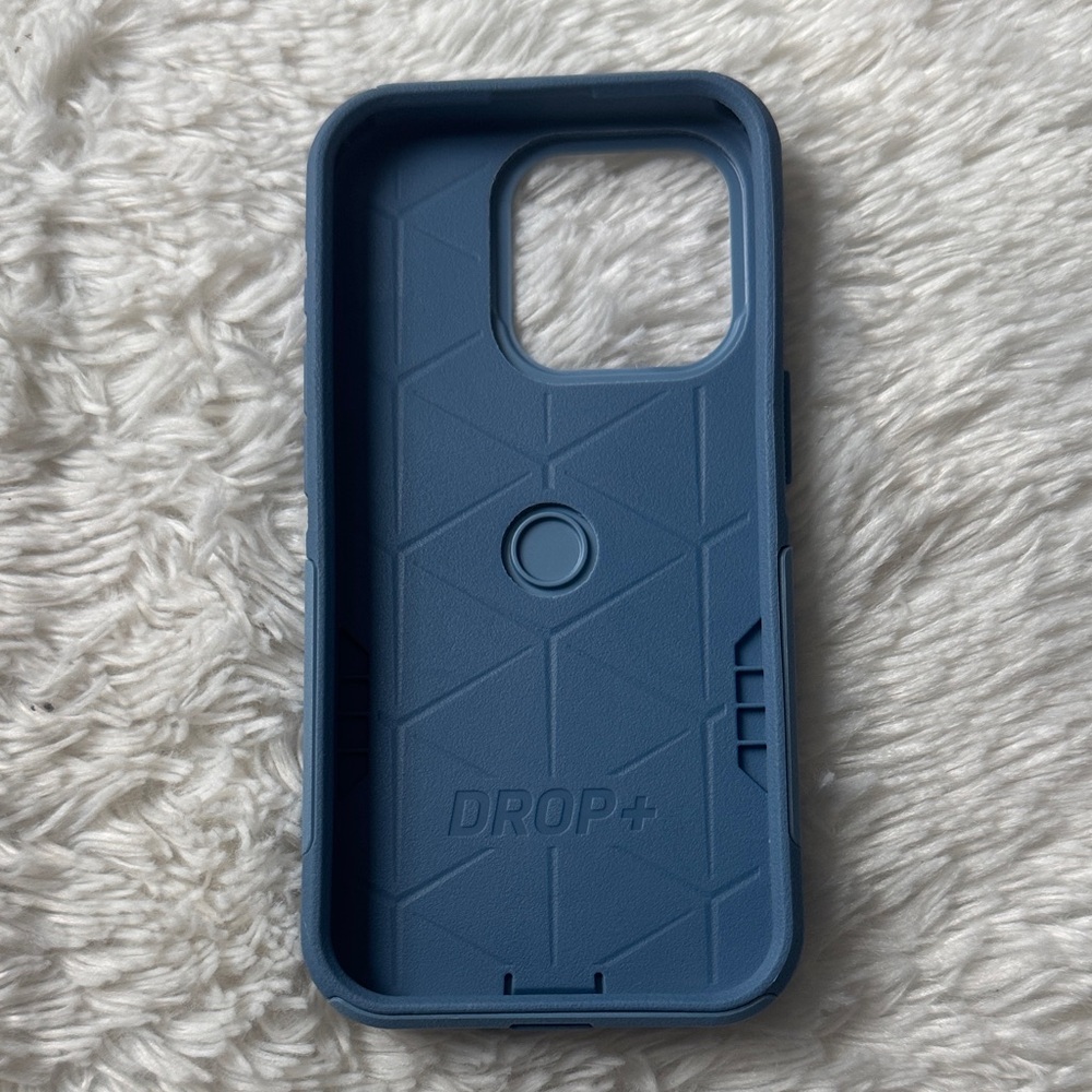 OtterBox Blue Geometric Phone Case iPhone 15 pro